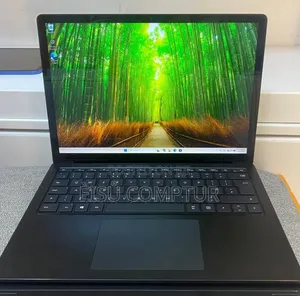 New Laptop Microsoft Surface 16GB Intel Core i7 SSD 512GB