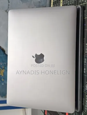 New Laptop Apple MacBook Air 2020 M1 8GB Apple M1 SSD 256GB