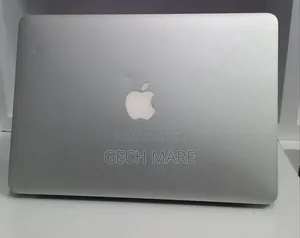 New Laptop Apple MacBook Pro 2021 M1 8GB Intel Core i7 SSD 128GB