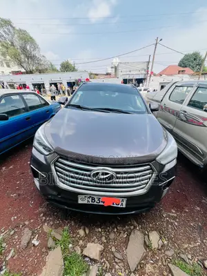 Hyundai Santa Fe Limited 4dr SUV AWD (3.3L 6cyl 6A) 2015 Brown