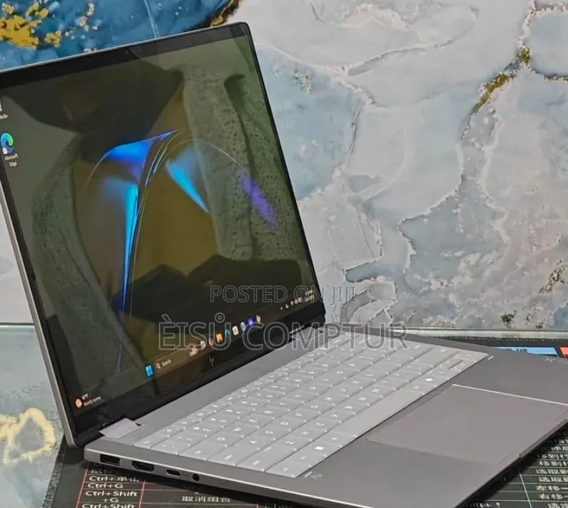 New Laptop HP OmniBook X Flip 14" 16GB Intel Core Ultra 7 SSD 1T