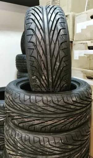 215 45 R17 for Toyota Corolla Yaris Compact Cars Tyre
