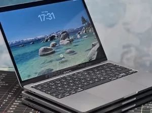 New Laptop Apple MacBook Pro 2020 M1 8GB Apple M1 SSD 512GB