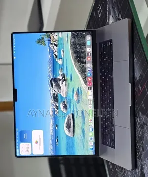 New Laptop Apple MacBook Pro 2023 M2 16GB Apple M2 SSD 512GB