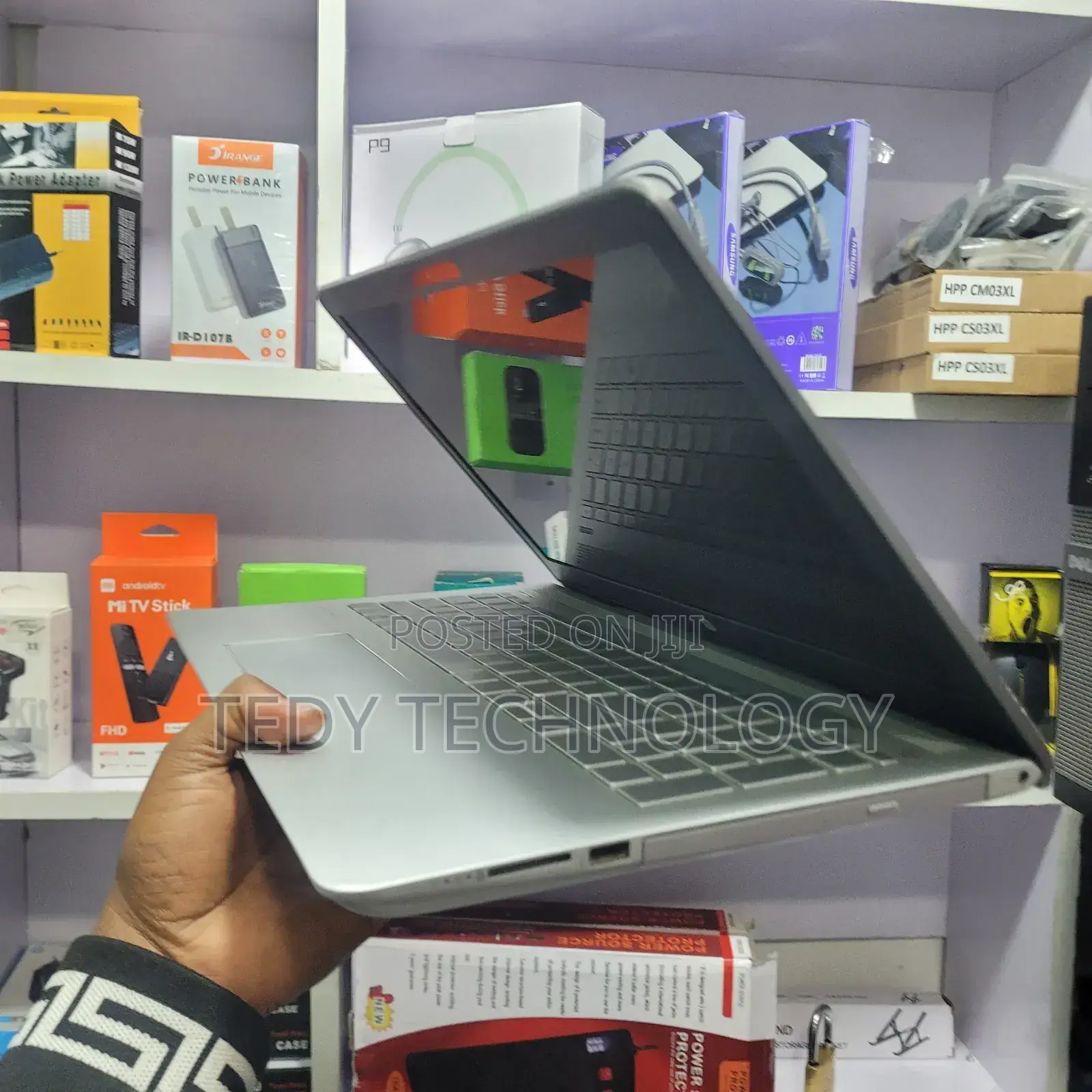 Laptop HP Pavilion 15 8GB Intel Core i7 SSD 128GB