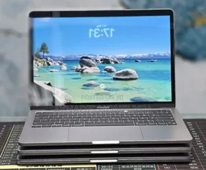 New Laptop Apple MacBook Pro 2020 M1 8GB Apple M1 Pro SSD 512GB