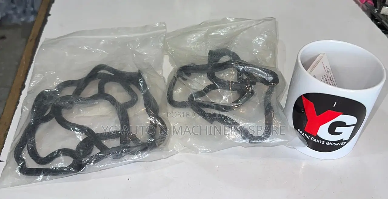 Valve Cover Gasket for Mercedes-Benz ML350, ML500, ML 0321