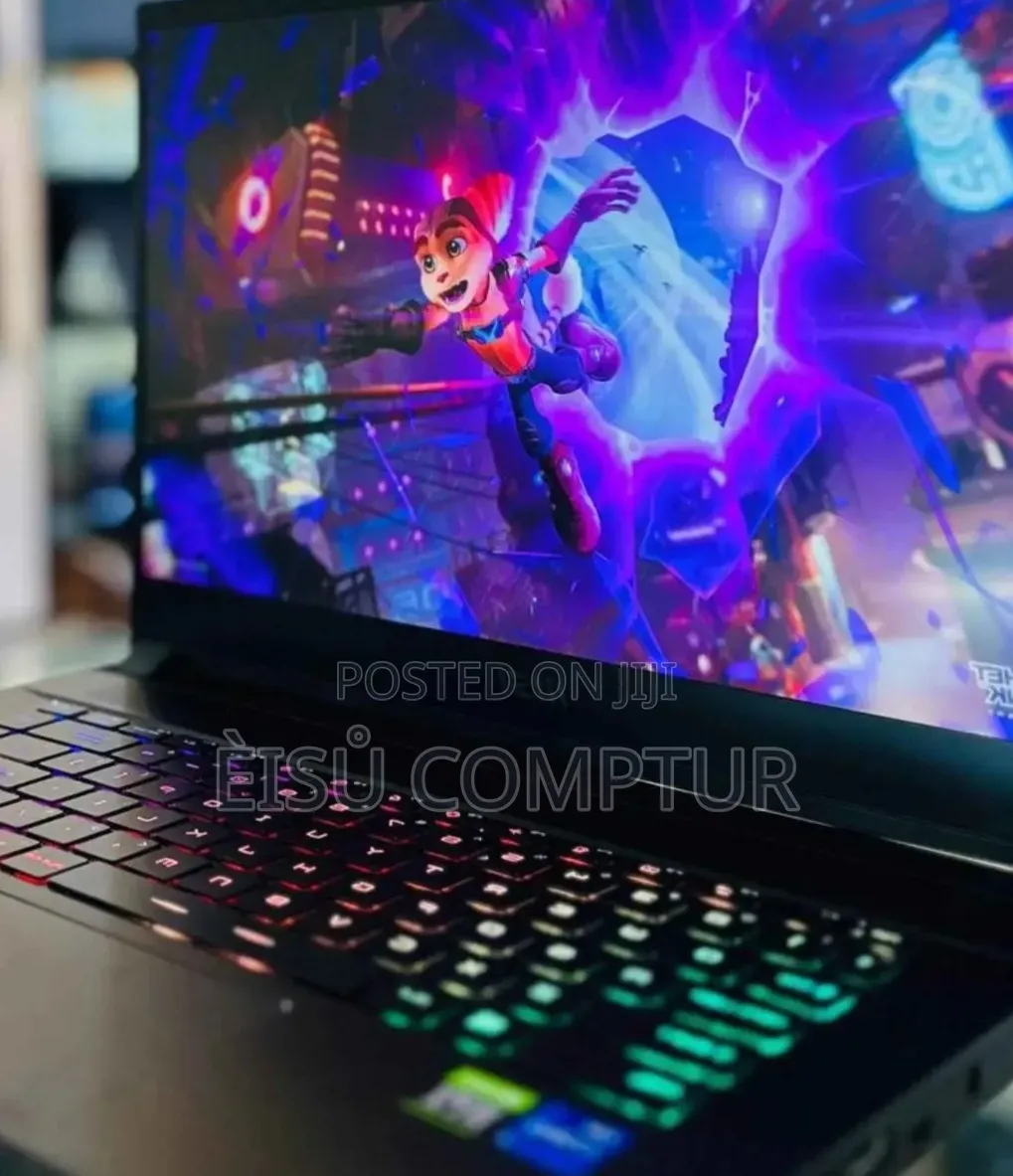 New Laptop MSI Stealth 16 AI Studio 16GB Intel Core i7 SSD 1T