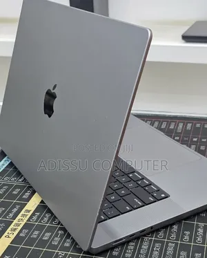 New Laptop Apple MacBook Pro 2021 M1 Max 32GB Apple M1 Max SSD 1T