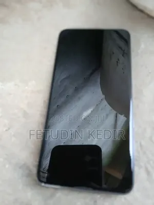 New Samsung Galaxy S10e 128 GB Black