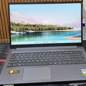 New Laptop Lenovo LOQ 15AHP10 12GB Intel Core i5 SSD 512GB