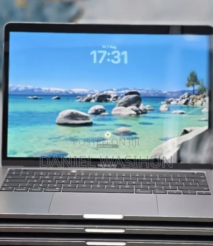 New Laptop Apple MacBook Air 2020 M1 8GB Apple M1 SSD 512GB