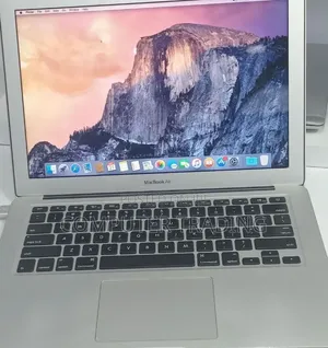 New Laptop Apple MacBook Air 2017 8GB AMD Ryzen 7 SSD 128GB