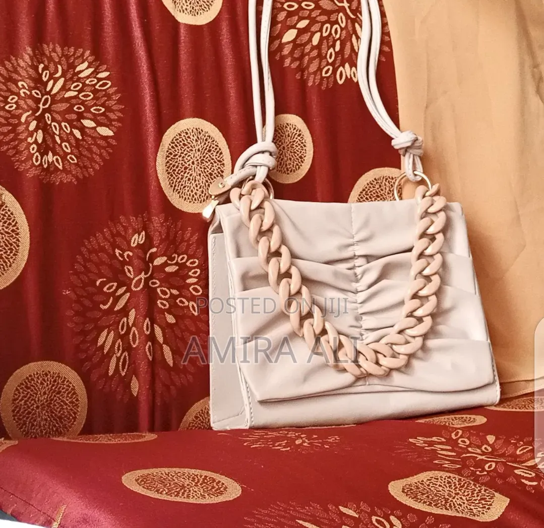 Beautiful Bag With Hijab