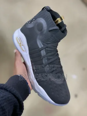 Under Armour Curry 4 "More Dimes" Basketball Sneaker in a Black