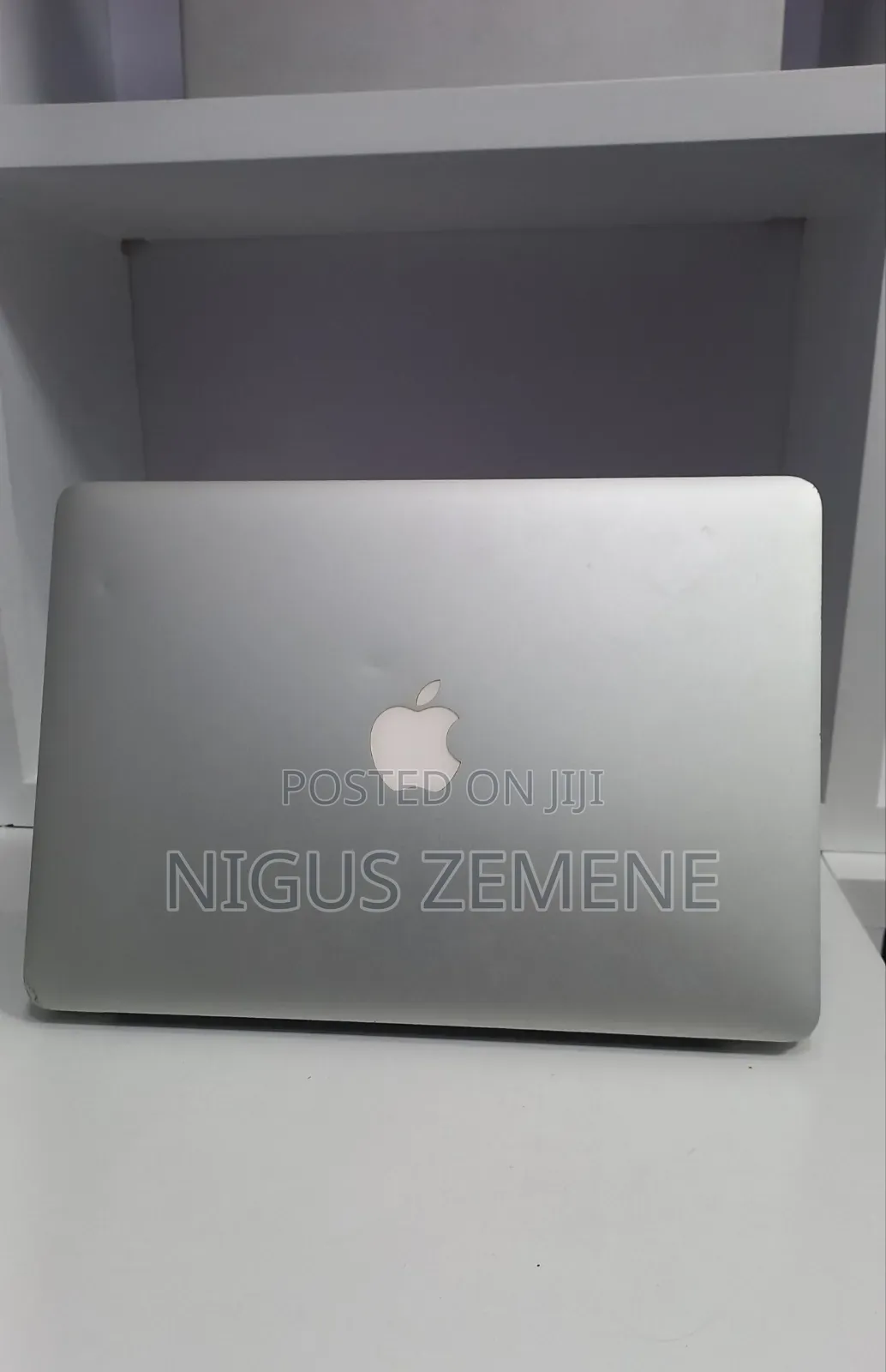 New Laptop Apple MacBook Air 2017 8GB Intel Core i7 SSD 128GB