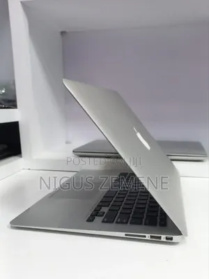 New Laptop Apple MacBook Air 2017 8GB Intel Core i7 SSD 128GB