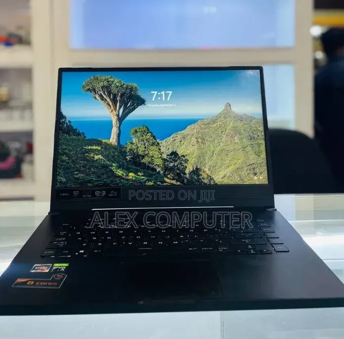 New Laptop Asus ROG Zephyrus G15 16GB Intel Core i7 SSD 512GB