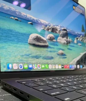 New Laptop Apple MacBook Pro 2024 M4 Max 64GB Intel Core Ultra 7 SSD 2T