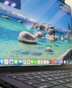 New Laptop Apple MacBook Pro 2024 M4 Max 64GB Intel Core Ultra 7 SSD 2T