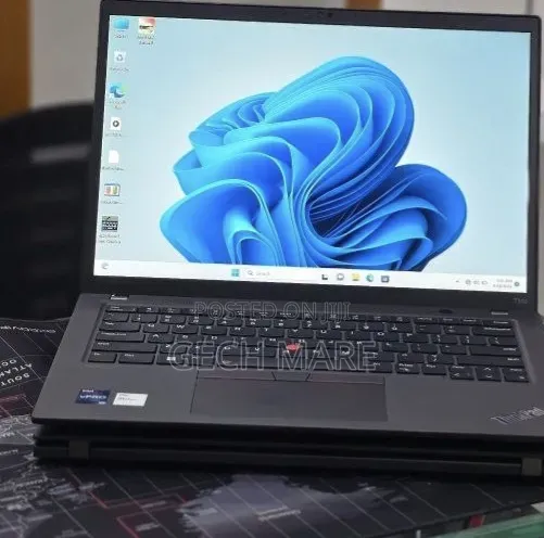 New Laptop Lenovo ThinkPad T14 16GB Intel Core i7 SSD 512GB