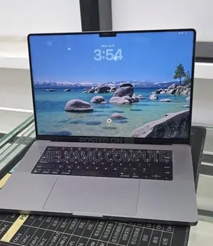 New Laptop Apple MacBook Pro 2021 M1 Max 32GB Apple M1 Max SSD 1T