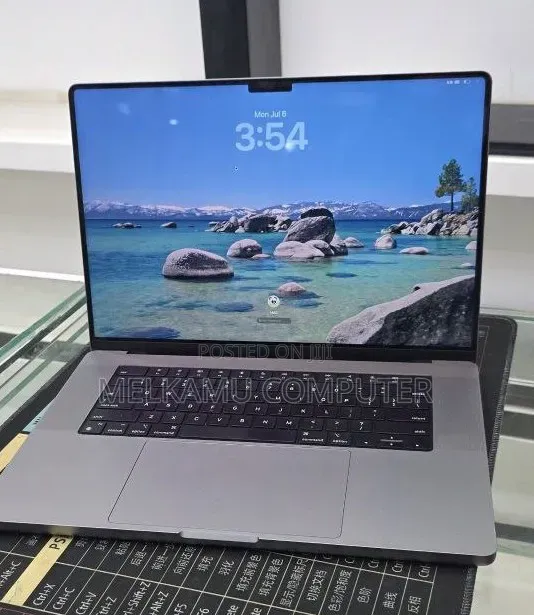 New Laptop Apple MacBook Pro 2021 M1 Max 32GB Apple M1 Max SSD 1T