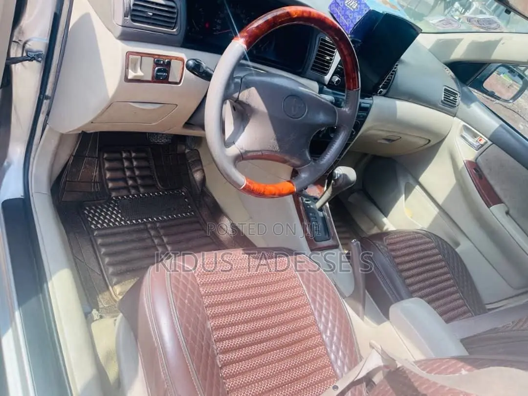 Toyota Corolla 2003 Silver