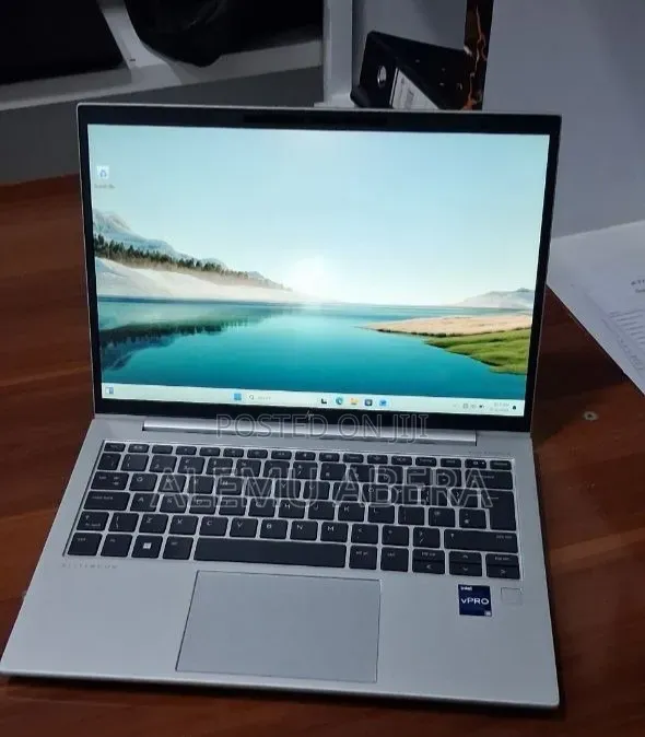 New Laptop HP EliteBook 840 G10 16GB Intel Core i5 SSD 512GB