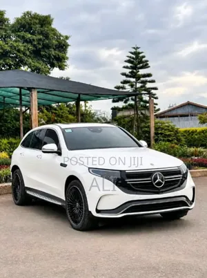 Mercedes-Benz EQC EQC400 4MATIC 2022 White