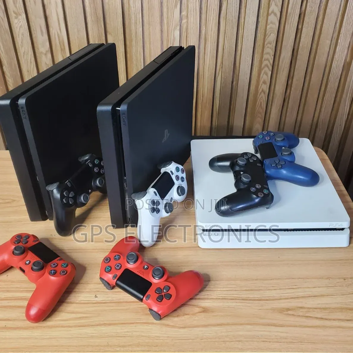 G-Ps PlayStation | PS4 Slim Jailbreak + 2 Controllers