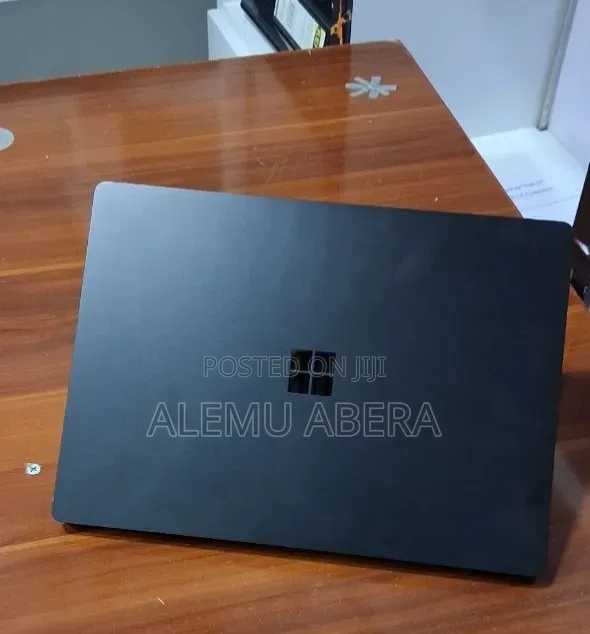 New Laptop Microsoft Surface Laptop 3 16GB Intel Core i5 SSD 256GB