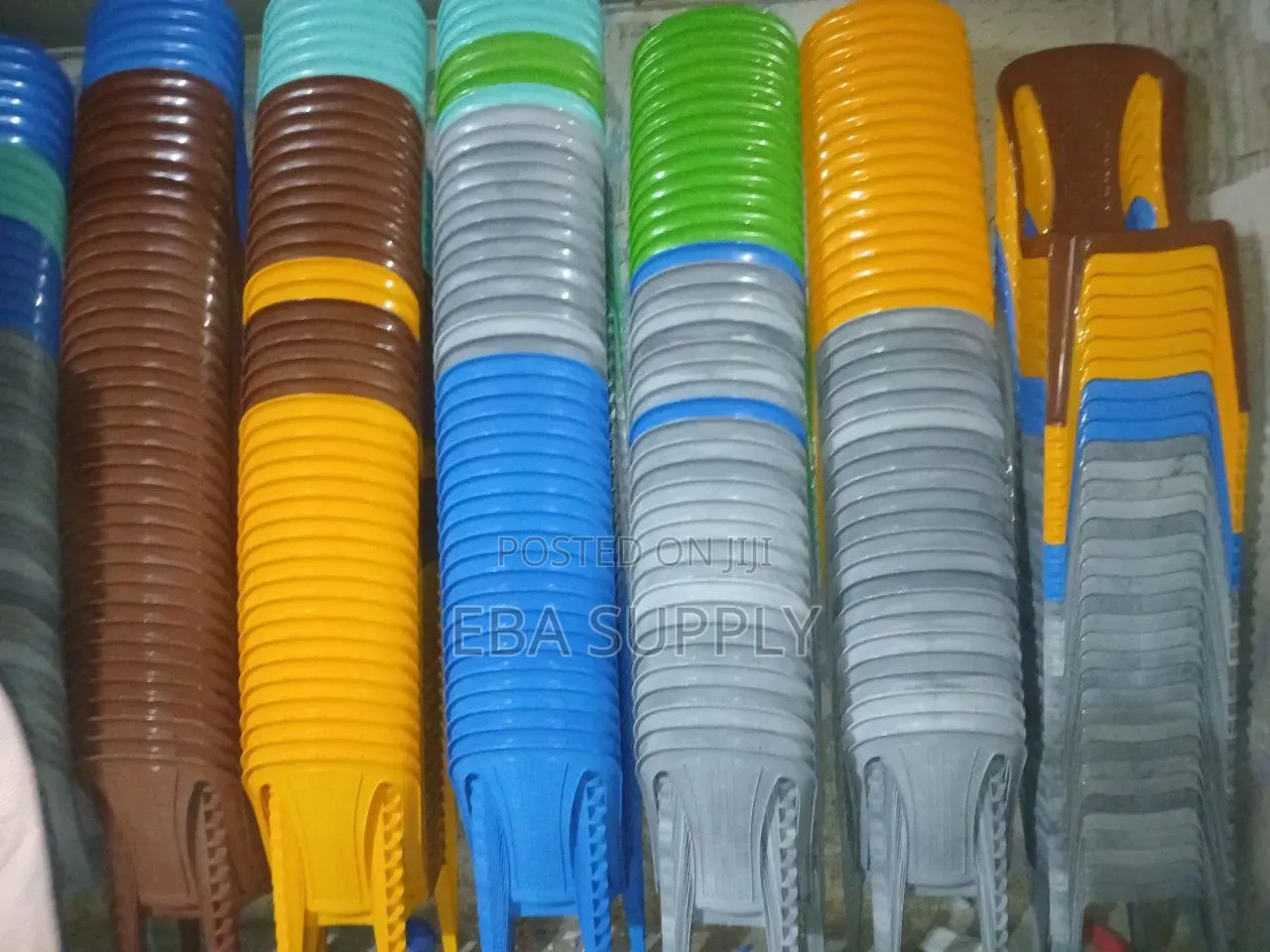Pyramid Plastic Chairs for Events,restaurant,church,school