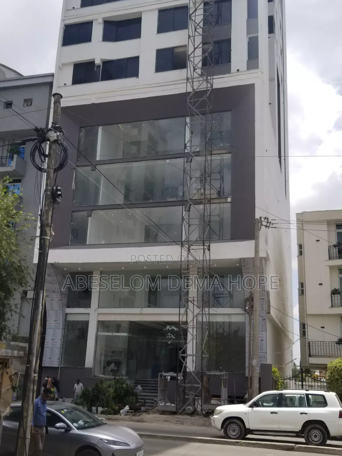 በቦሌ 24 ለ አደይ አበባ እስታዲየም በቅርብ ርቀት ላይ— ለ ንግድም ሆነ ለ ኢንቨስትመንት ምቹ የሆኑ ሱቆች