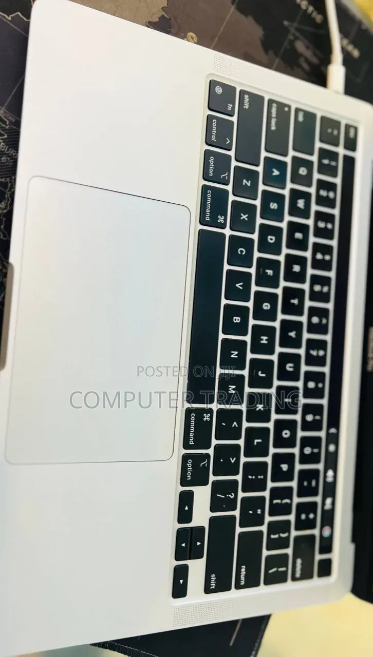 New Laptop Apple MacBook Pro 2021 M1 16GB Intel Core i7 SSD 256GB