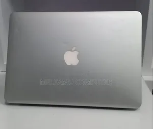New Laptop Apple MacBook Air 2017 8GB Intel Core i7 SSD 128GB