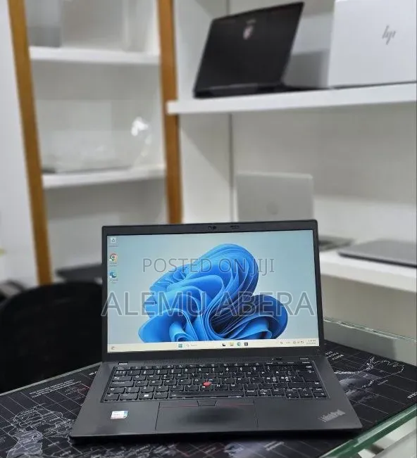 New Laptop Lenovo ThinkPad T14 16GB Intel Core i5 SSD 256GB