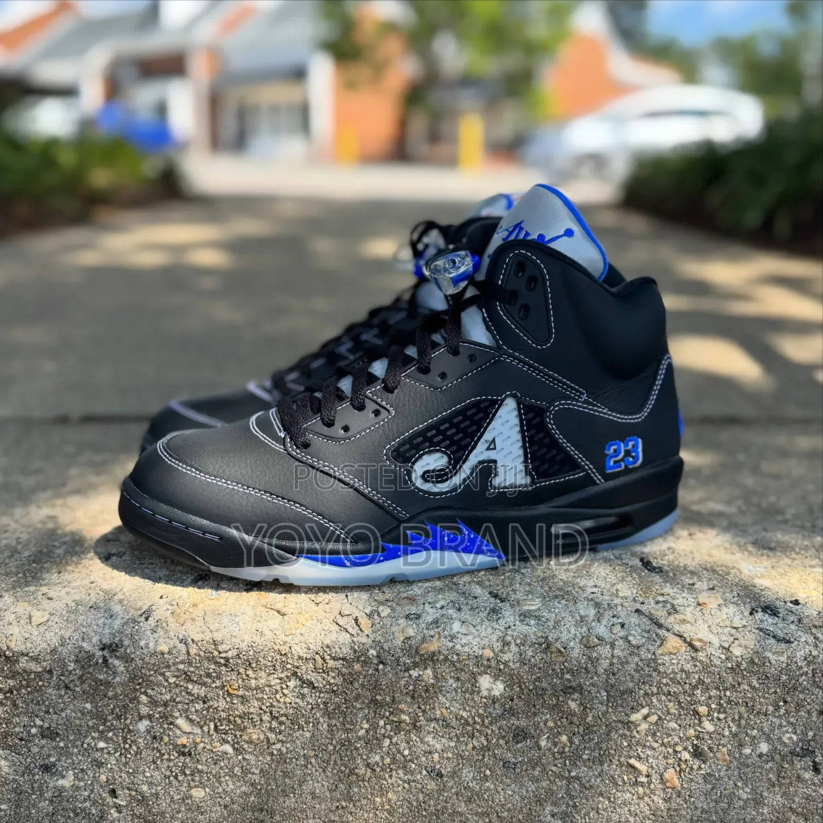 Air Jordan 5 Retro * Awake NY Black/Racer Blue Sneaker