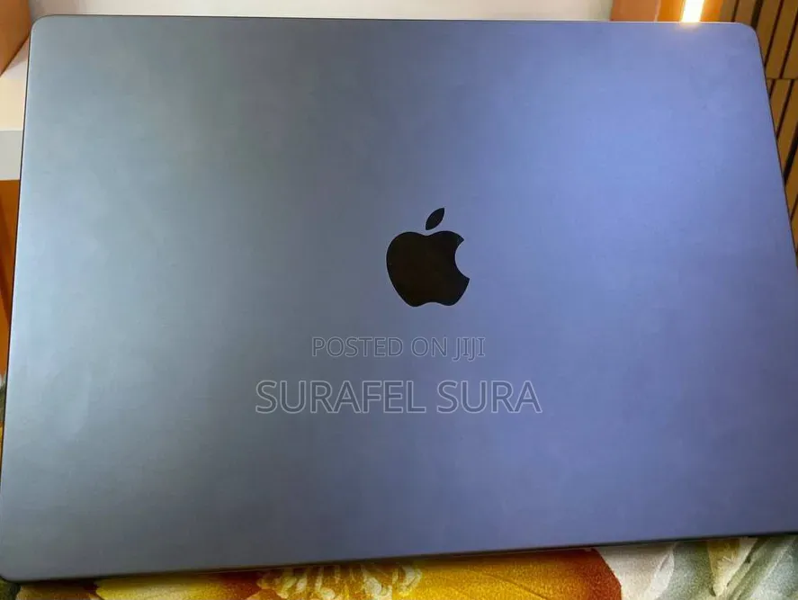 New Laptop Apple MacBook Pro 2021 M1 16GB Apple M1 Pro SSD 512GB
