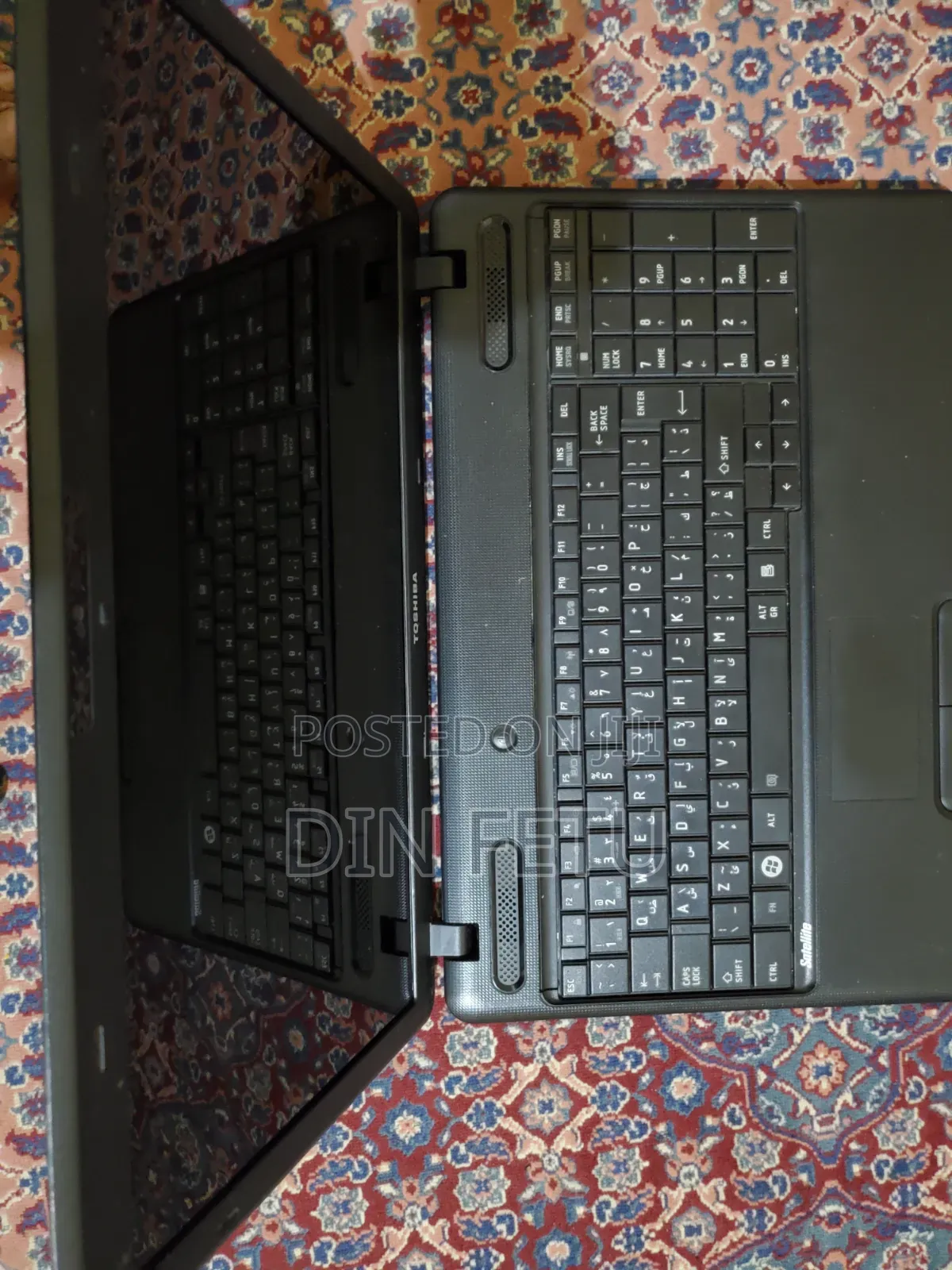 Laptop Toshiba Satellite C665 4GB Intel Core i5 HDD 256GB