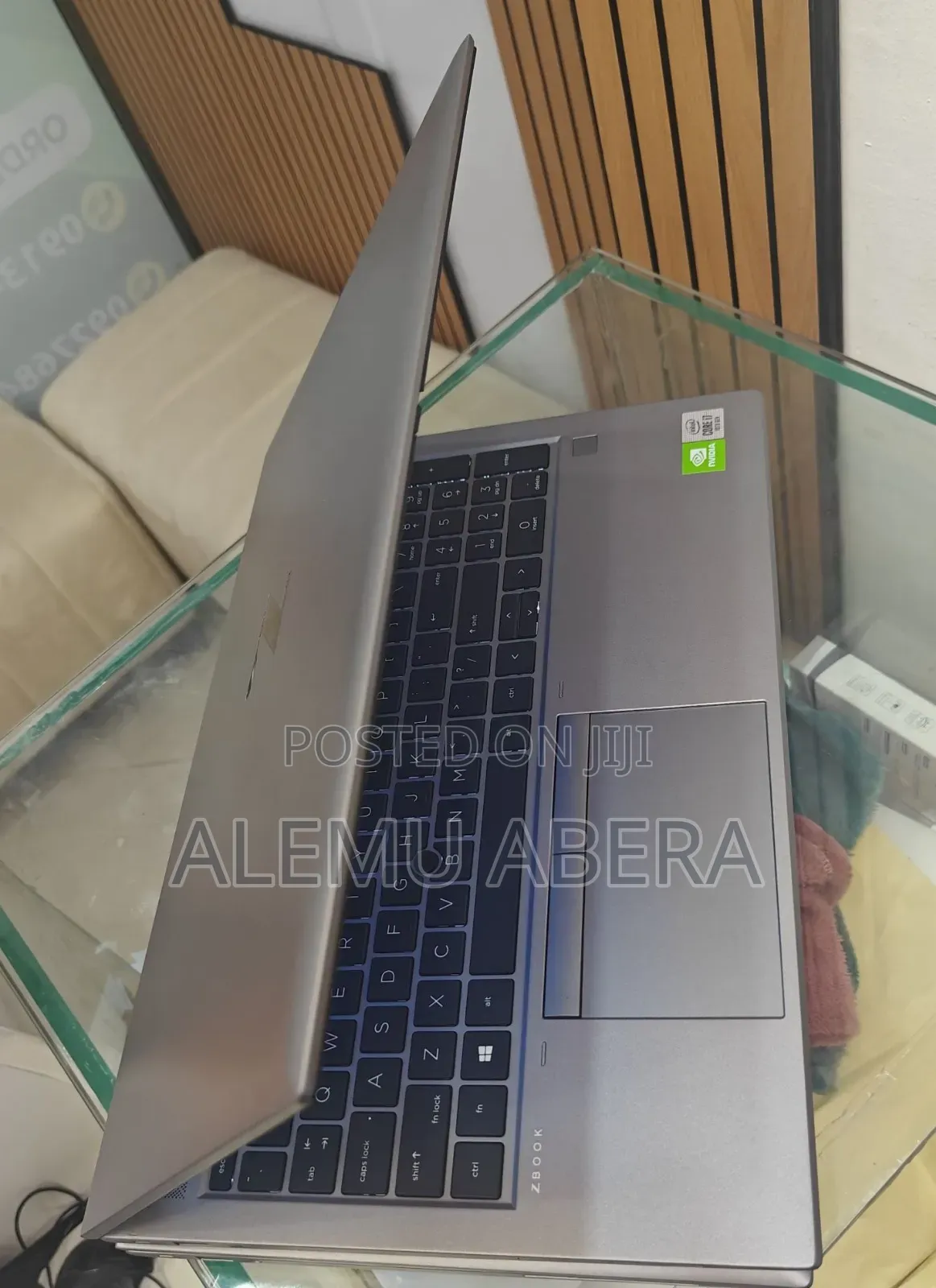 New Laptop HP ZBook 14 16GB Intel Core i7 SSD 512GB