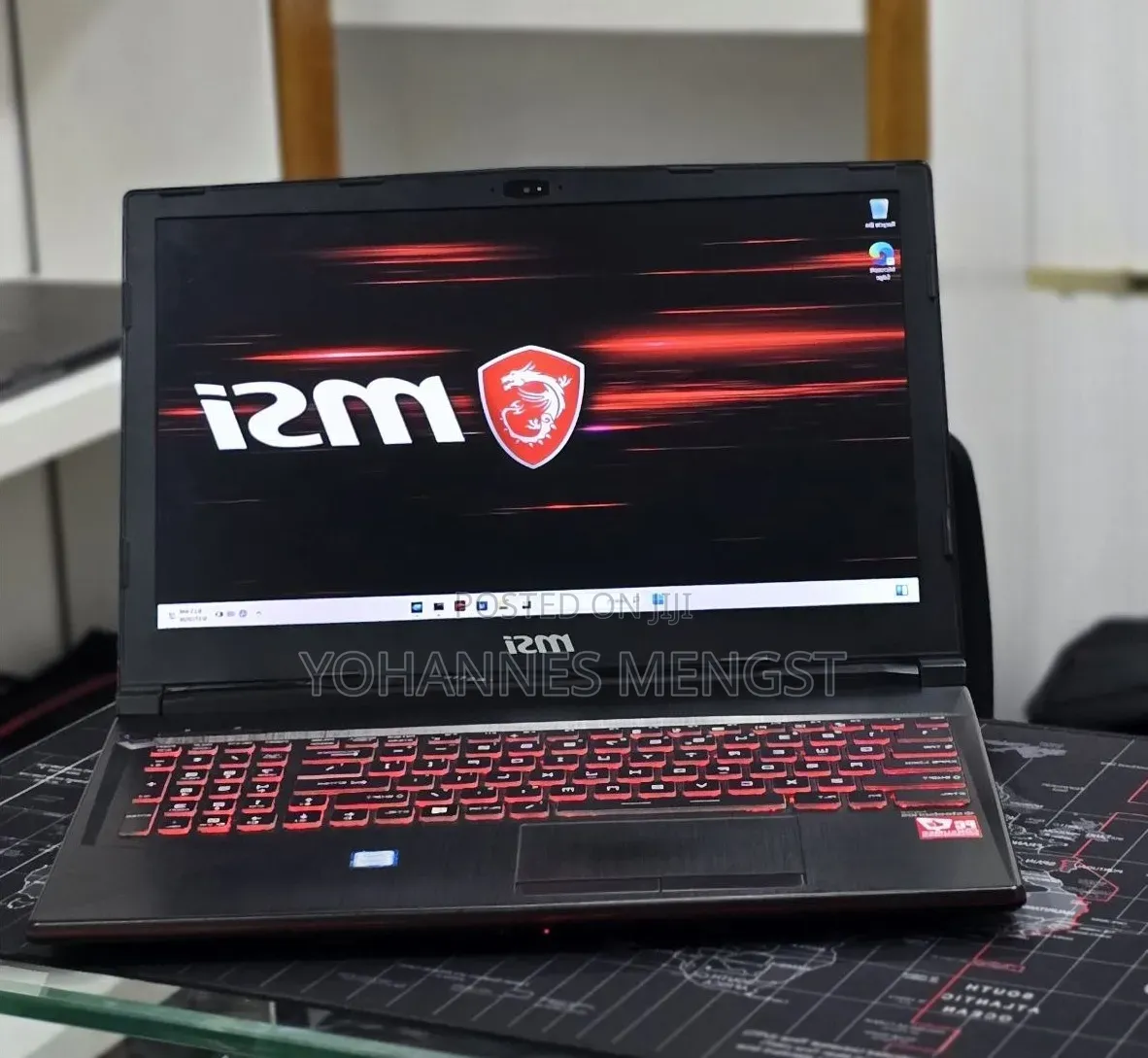 New Laptop MSI GP75 Leopard 16GB Intel Core i7 SSD 256GB