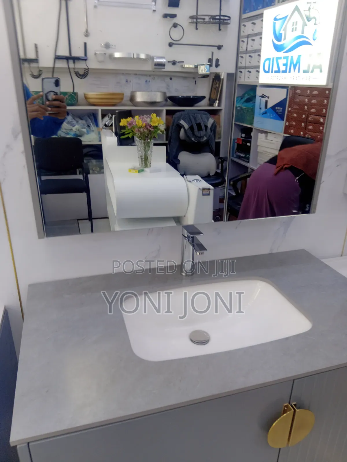 Cabinets With Hand Wash