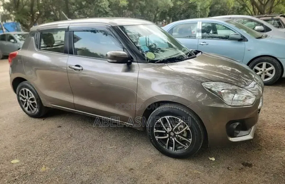 Suzuki Swift 2023 Ivory