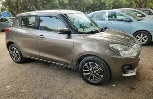 Suzuki Swift 2023 Ivory