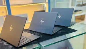 New Laptop HP Dragonfly G3 16GB Intel Core i7 SSD 512GB