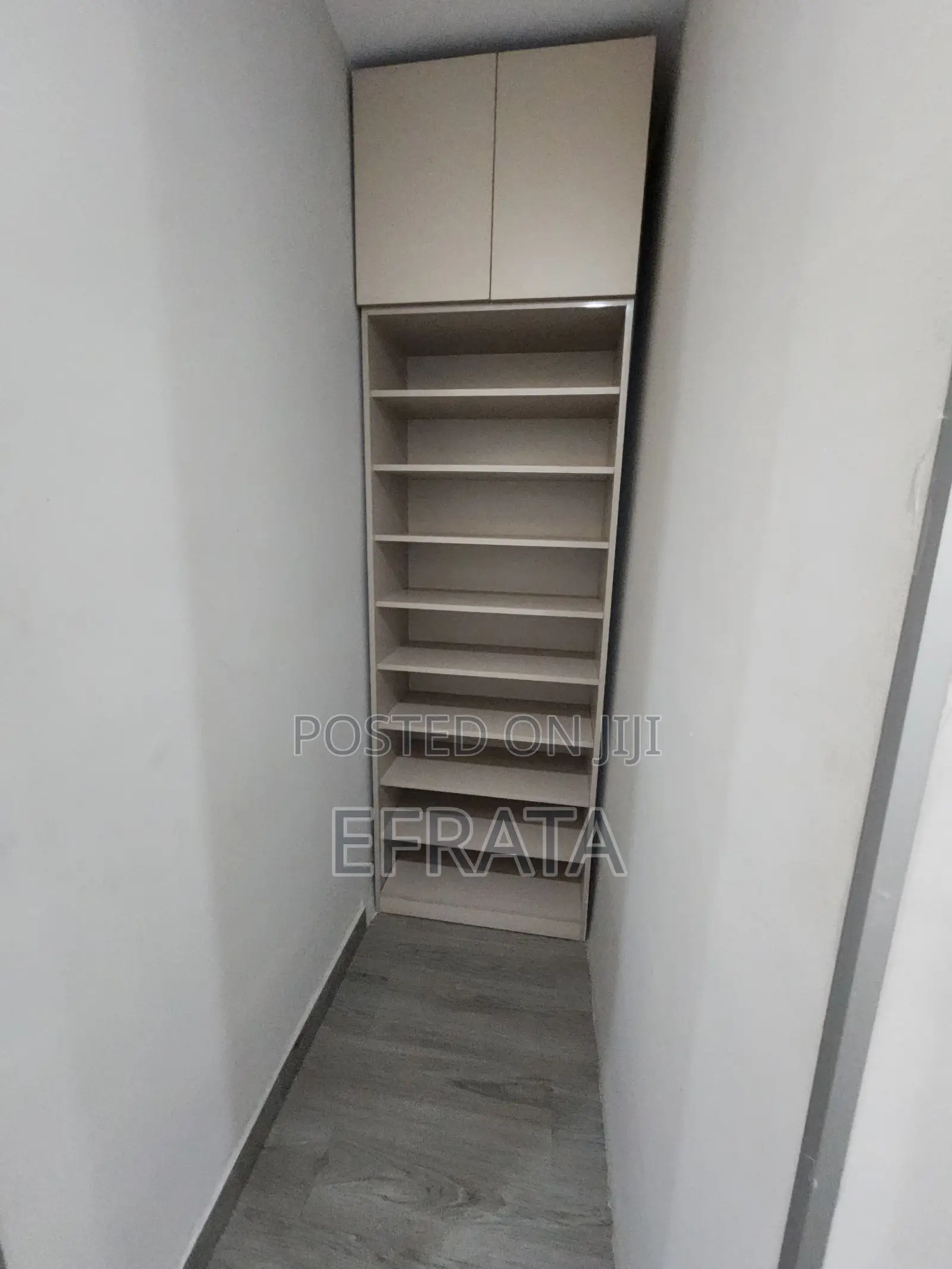 Furnished 3bdrm Apartment in Bole for sale