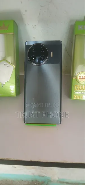 Tecno Spark 20 Pro Plus 256 GB Black