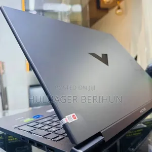 New Laptop HP Victus 15 16GB Intel Core i7 SSD 1T