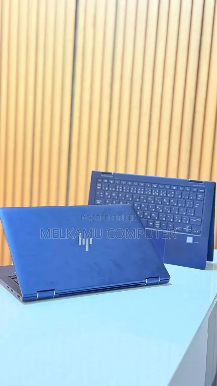 New Laptop HP Elite Dragonfly x360 8th Gen 8GB Intel Core i5 SSD 256GB